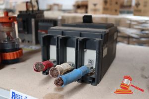155 · CIRCUIT BREAKERS