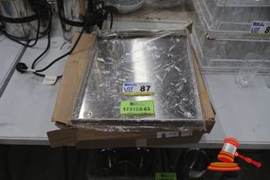 87 · 4 X TRENTON STAINLESS STEEL DRIP TRAYS. APPROX 440 X 360 X 25MM