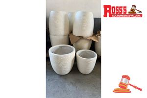 Matching set of 2 White Planters - Sizes: 30 x 30 x 30 cm, 37 x 37 x 37 cm, RRP $130 Create a stylish designer display from the Bubble Texture Planter range, featuring a rounded planter with a raised bubble texture, this range brings a clean, contemporary look to homes, patios, courtyards, entryways and landscaped spaces. Constructed from fibreglass-clay construction, it combines practical lightweight handling with a premium look. It is designed for indoor and outdoor use, Weather-ready, Drainag